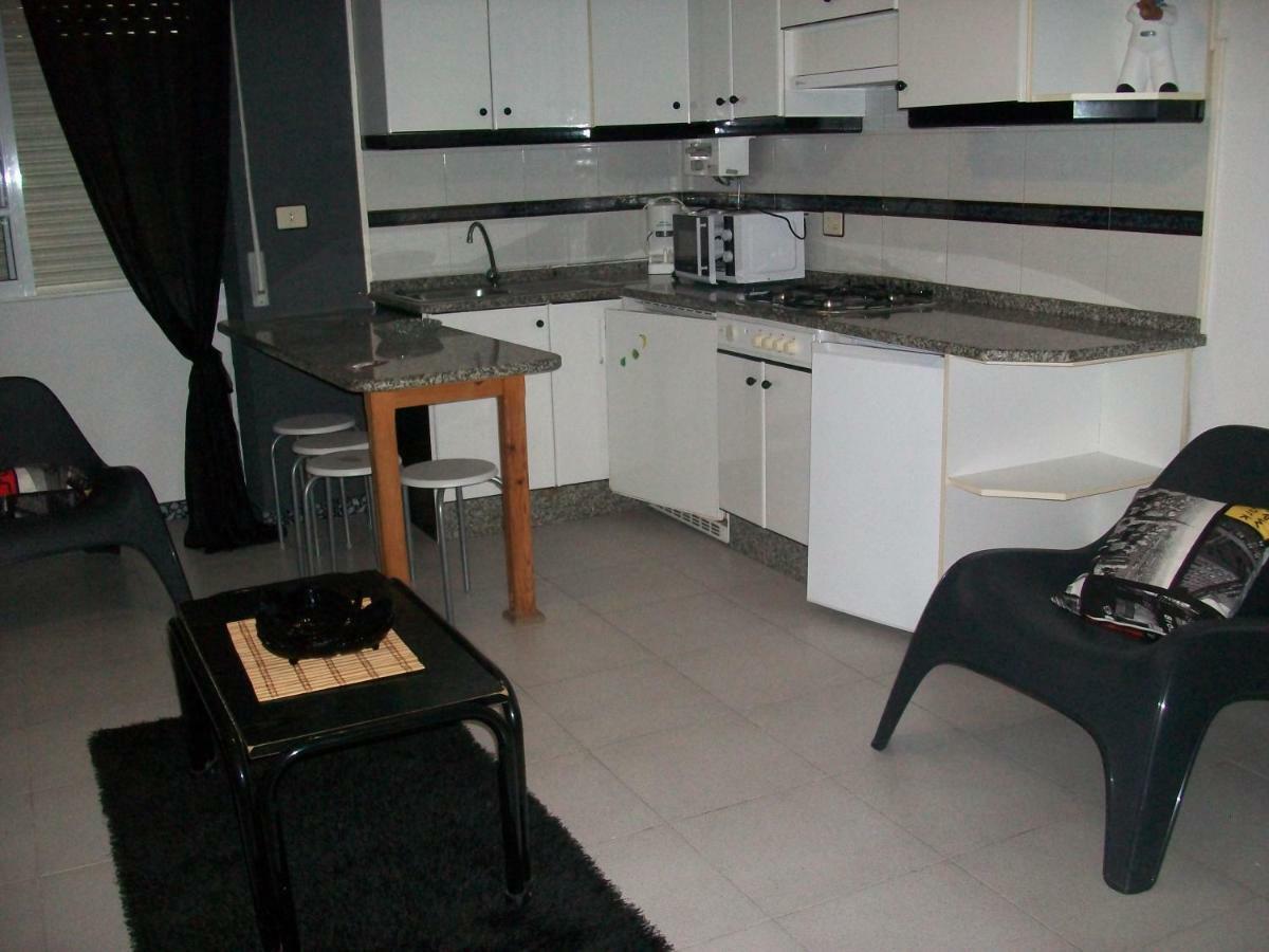Apartamentos Blanco Y Negro A Guarda Esterno foto